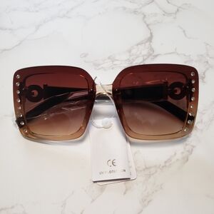 Squared Women's Luxury Sunglasses.